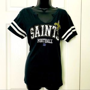 NFL Team Apparel Women’s Saints Football Large Tee Shirt